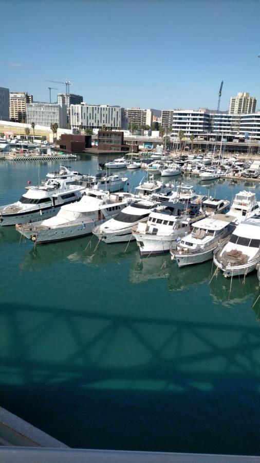 Barco Lucky Hotel Sant Adria de Besos Exterior photo